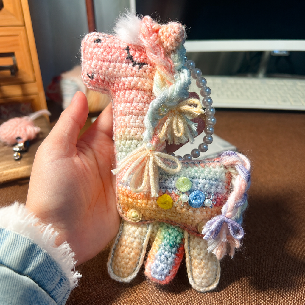 Rainbow Horse - crochet pattern